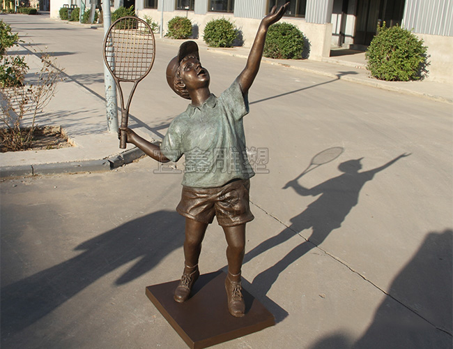 网球儿童铸铜雕塑