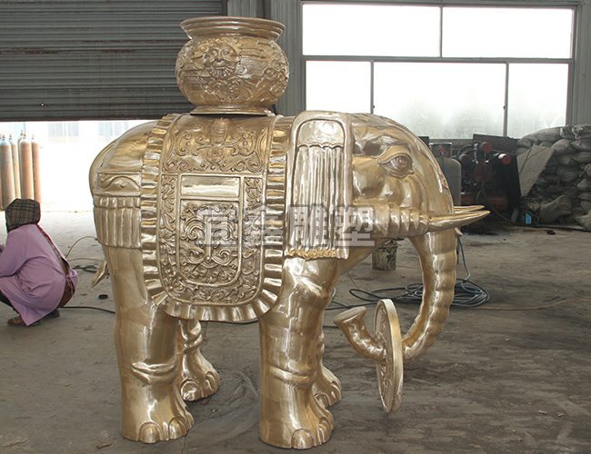 铜雕大象是什么？有什么寓意？