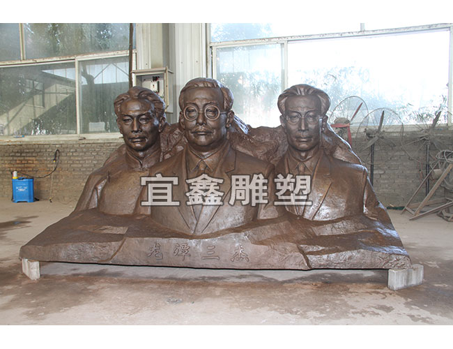 龙潭三杰青铜雕塑