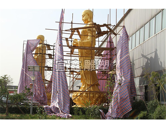 10 米高地藏王菩萨铜雕塑侧面
